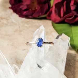 🦋LAST🦋 NWT Bentley & Lo Kyanite Sterling Silver Dainty Ring, Size 8.5